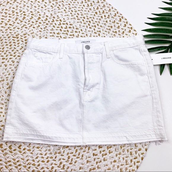 J Brand Bonny Mid Rise Mini Skirt White Jean Skirt - Picture 2 of 8